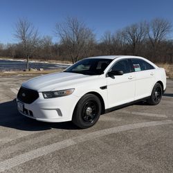 2014 Ford Interceptor 