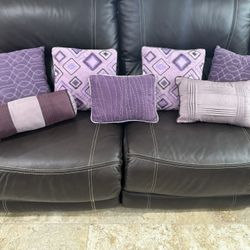 7 Purple Throw Pillows (New)  LOCATION: NEW PORT RICHEY