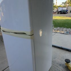 Refrigerators Works Perfect 