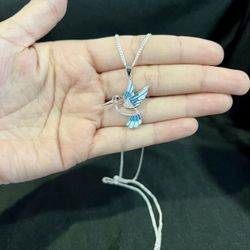 925 Sterling Silver Womens Blue Humming Bird Pendant & Curb Chain