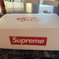 Supreme limited vans