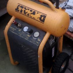 Dwalt Air Compressor