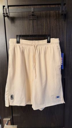 NBA Classic Basketball Shorts in Cream Large 0302