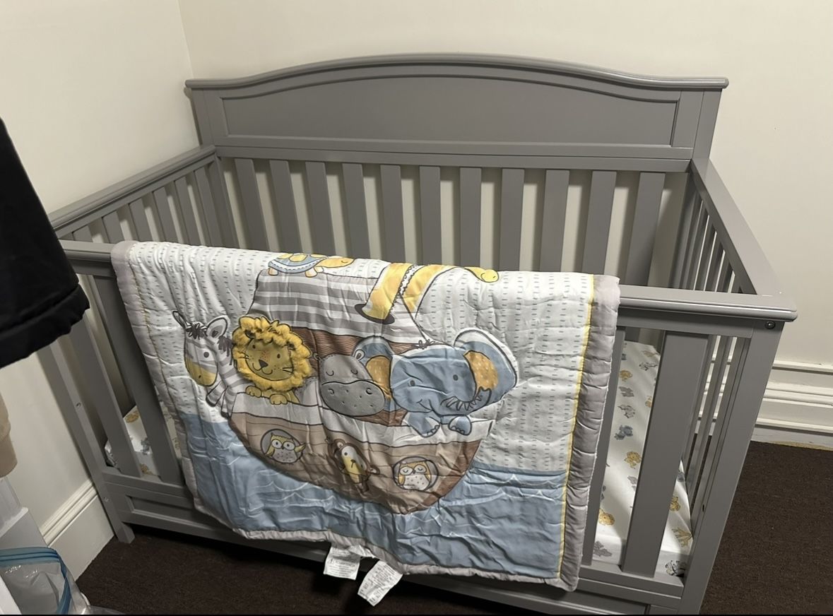 FREE 4 In 1 Crib With Mattress
