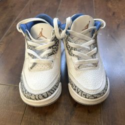 8c Toddler Nike Jordans 