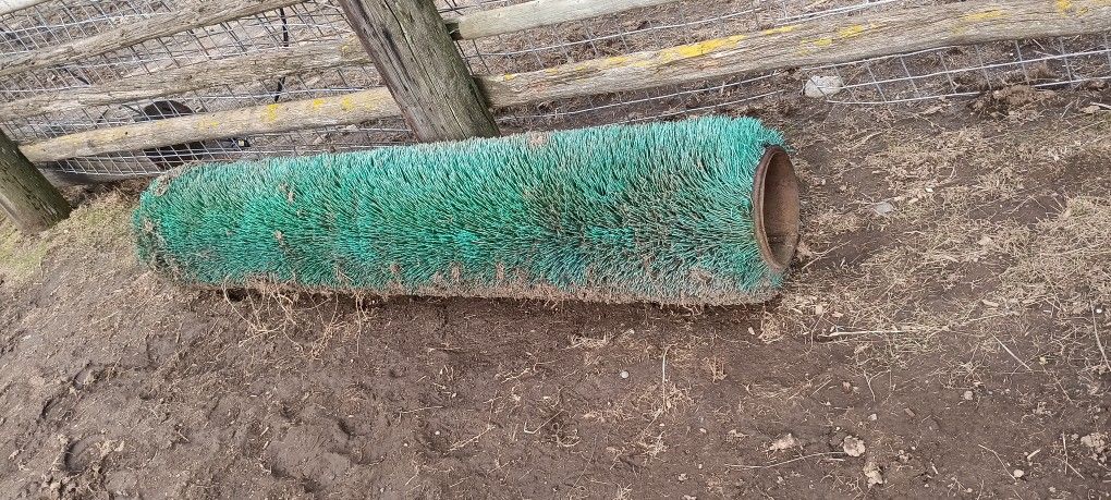 Livestock Scratching Post