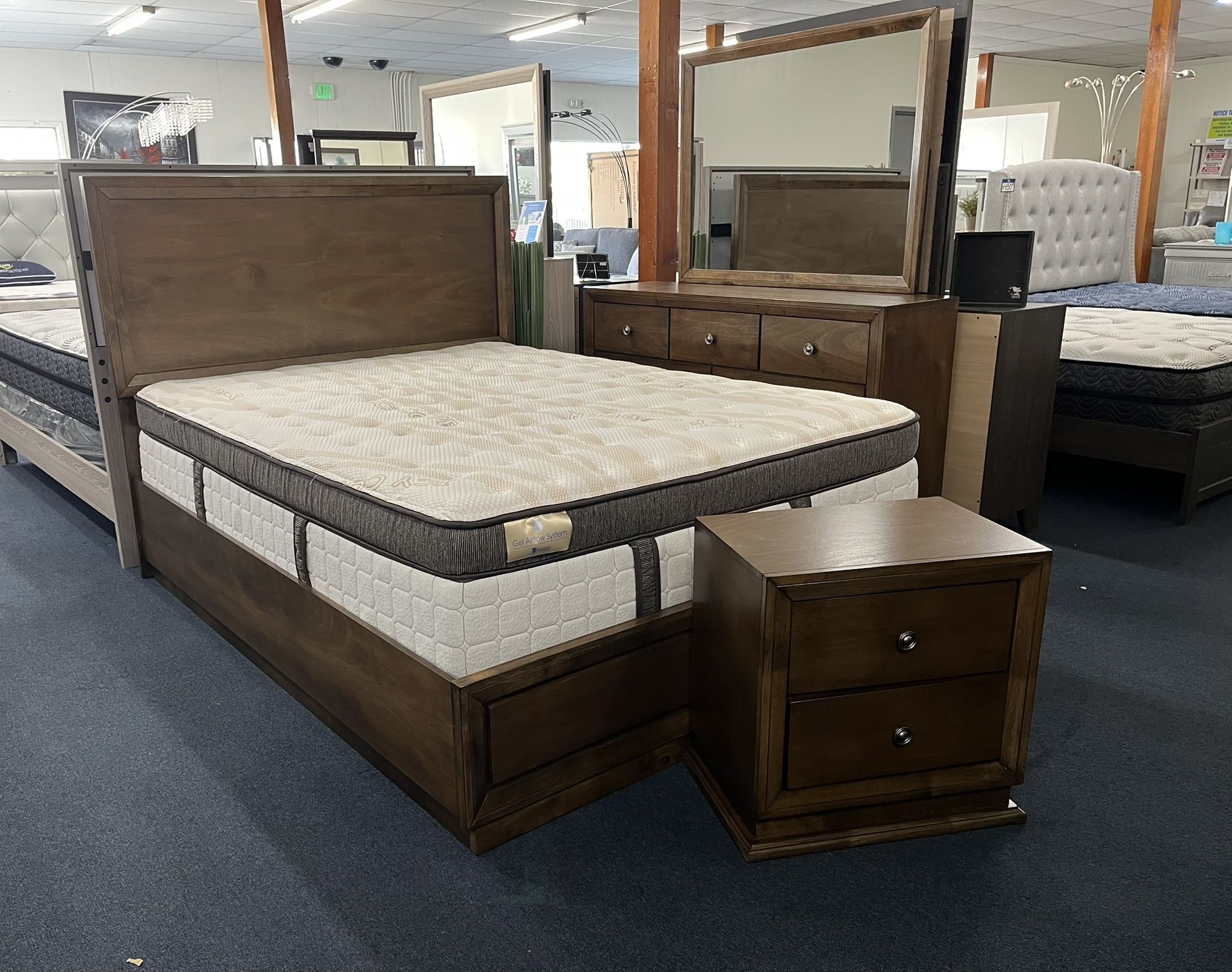 Brown Queen 4pc Bedroom Set