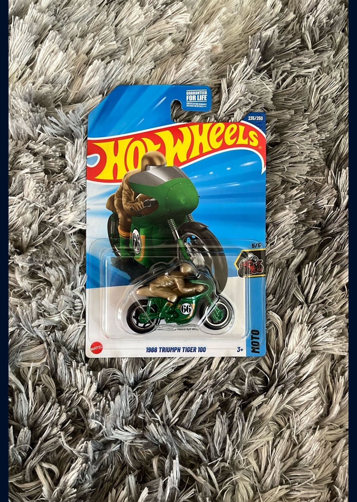 Hot Wheels Treasure Hunt 