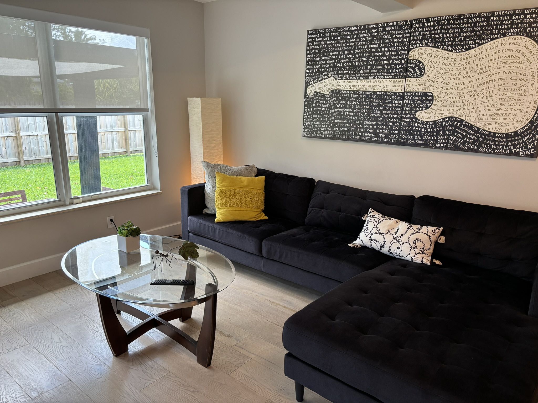  Black 2-Piece Sectional Sofa – Excellent Condition!