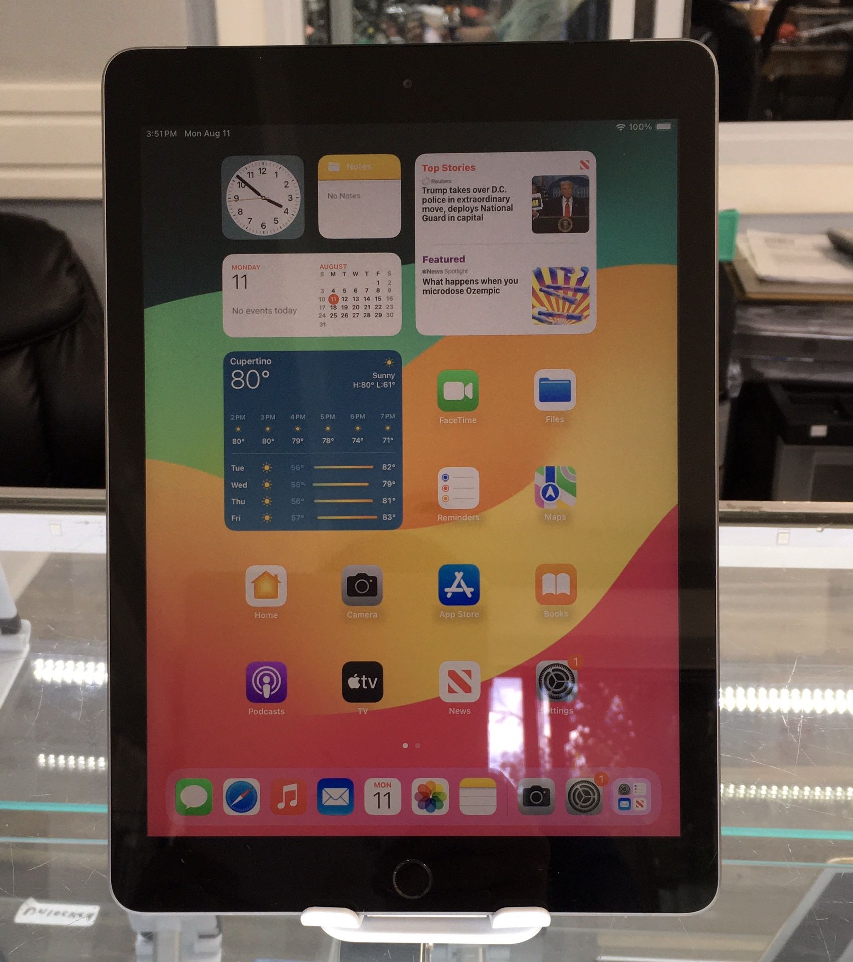 Unlocked iPad 6th Gen With Warranty / Desbloqueado Con Garantía