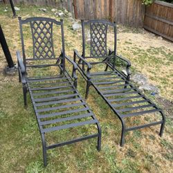 Black Aluminum Patio Chaise Lounges