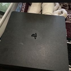 PS4 Slim