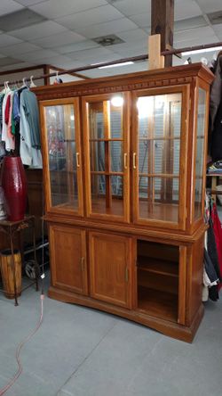 Project Piece: 2 Piece Wooden Lit Curio Cabinet!! $65 OBO