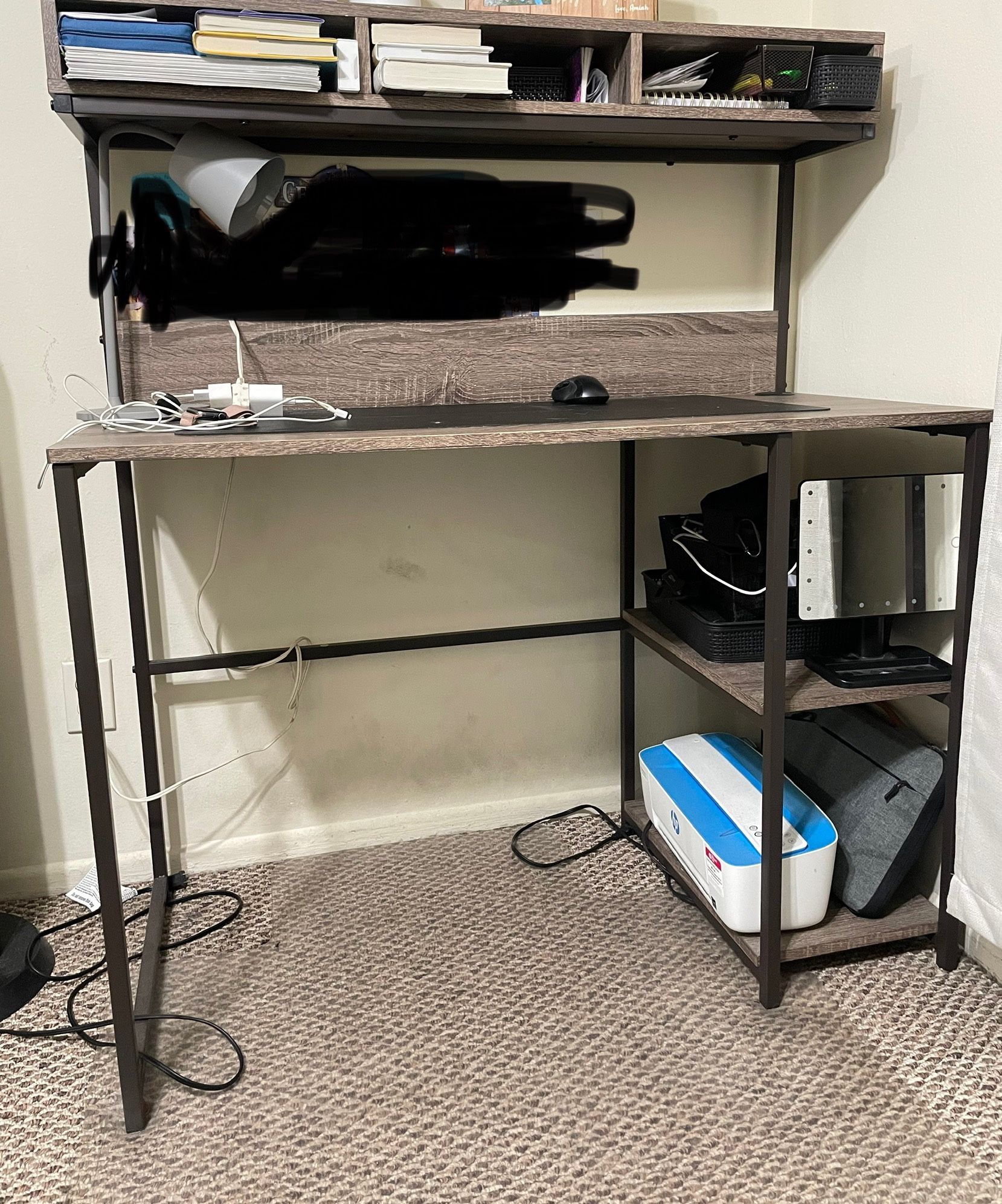 DESK
