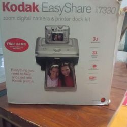 Kodak Easy Share Digital Camera And Printer Dock