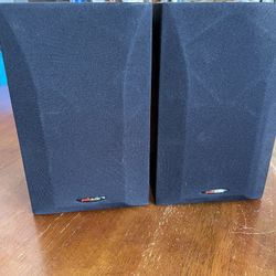 Polk audio R15 Bookshelf speakers