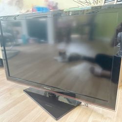 Samsung 40” Full HD LCD TV – Model LN40D630M3F