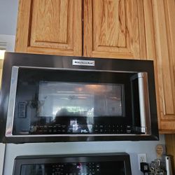 NOT WORKING: Kitchen Aid Above Range Convection Microwave