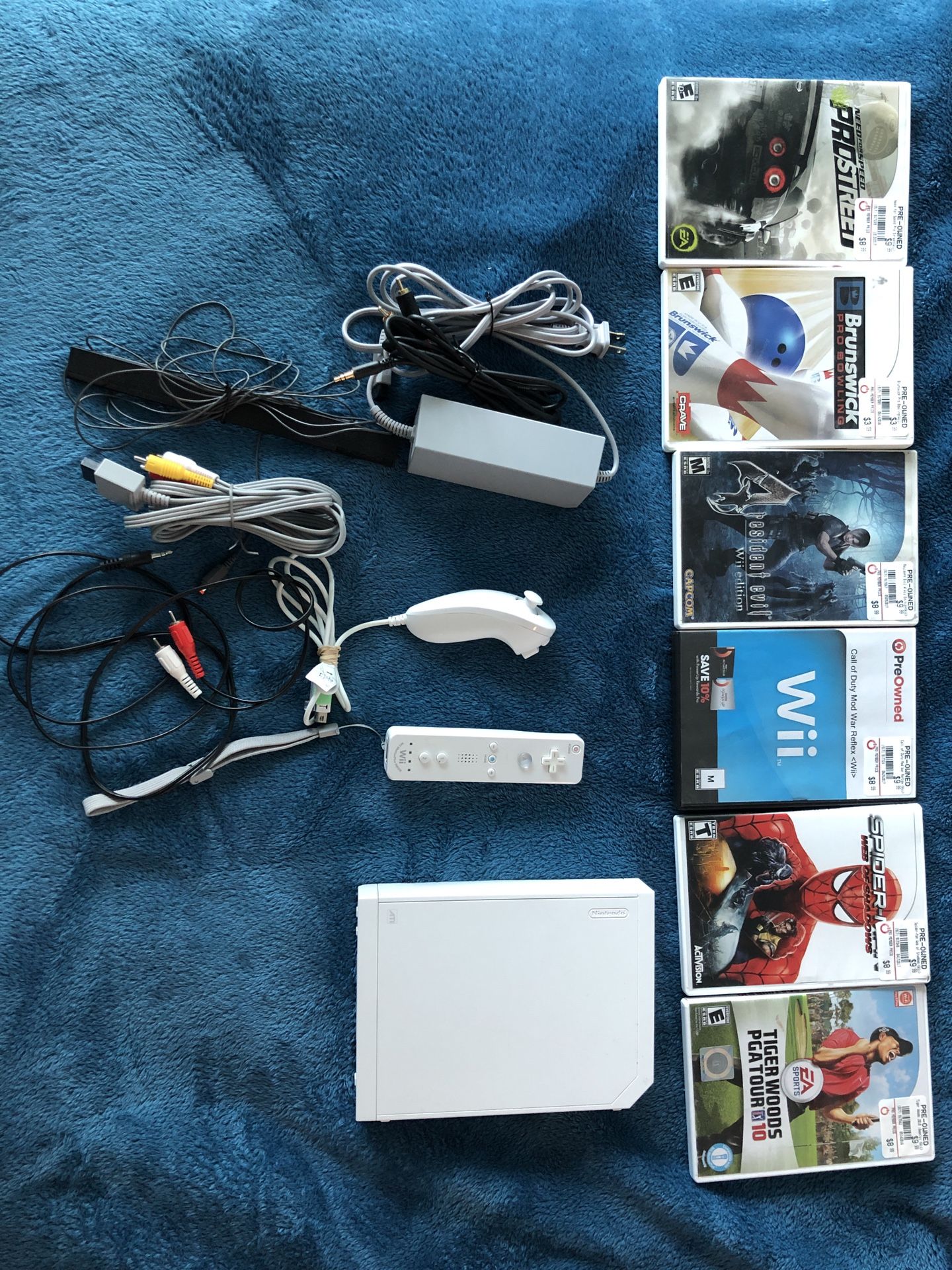Wii Console + 6 games + controller and all cables