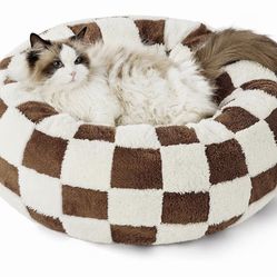LE SURE Donut Small Dog Bed - Round Cat Beds Indoor Anti-Anxiety Calming Present for Pets, Washable Cute Modern Beds with Jacquard Shaggy Plush & Anti