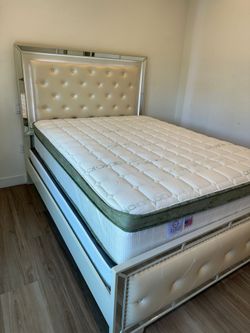 Queen Size Mattress Pillow Top 4