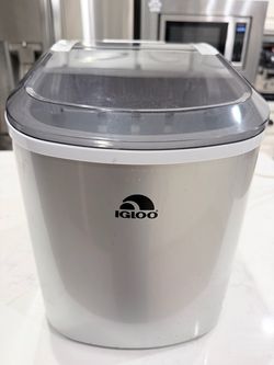 Igloo Countertop Ice Maker