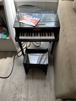 Melissa & Doug Black Kids Piano