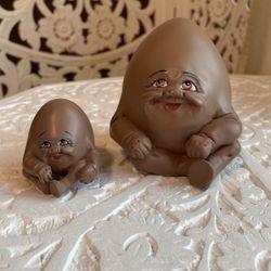Authentic Allyson Nagel 1994 Brown Egg Shlef Sitter Mom Child Hand Painted Like New Collectors Art 