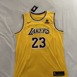 XL Stitched LeBron James Lakers Jersey