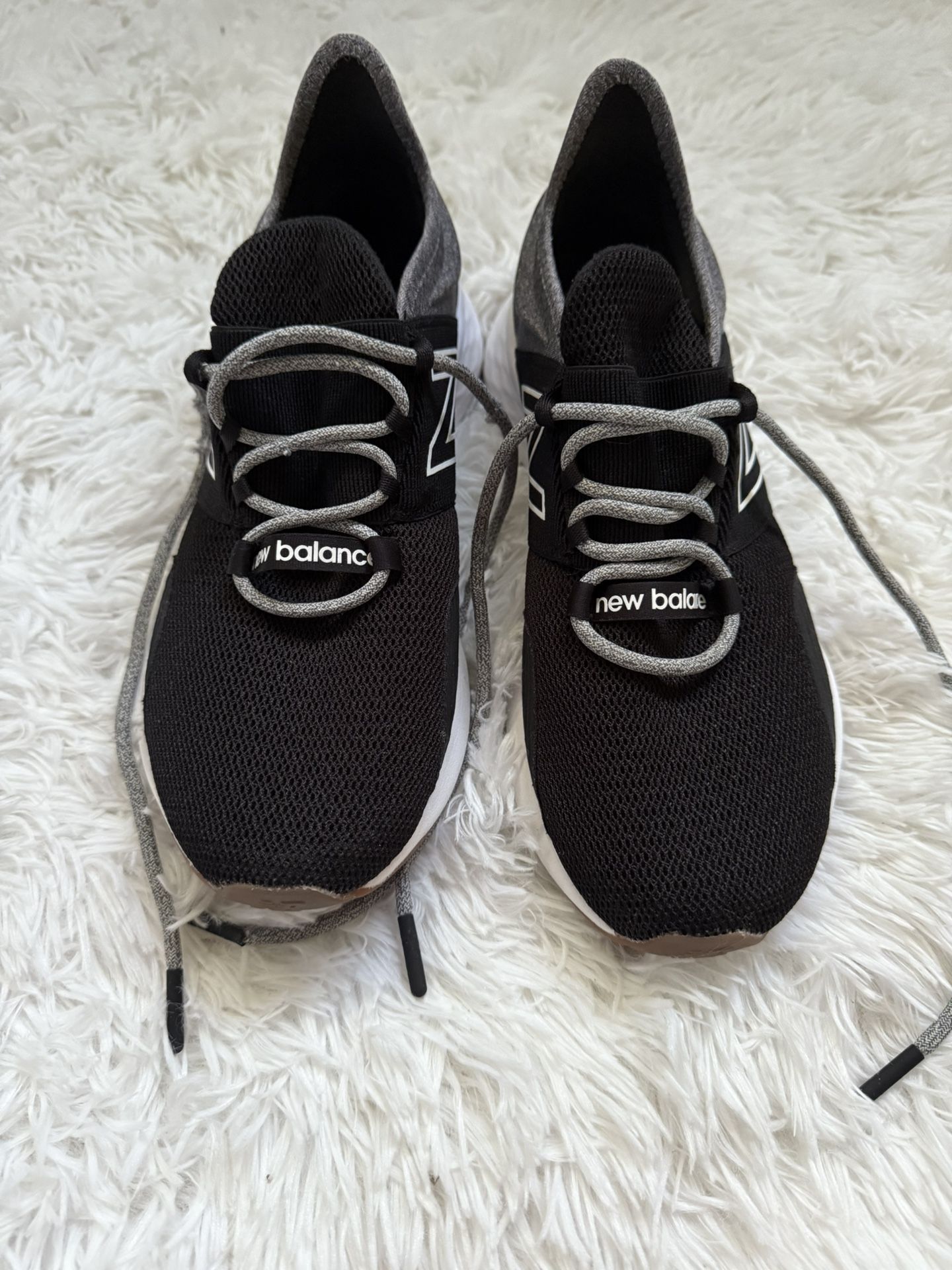 New Balance Women Sneakers