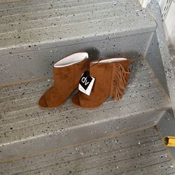Brand New Women’s Boots