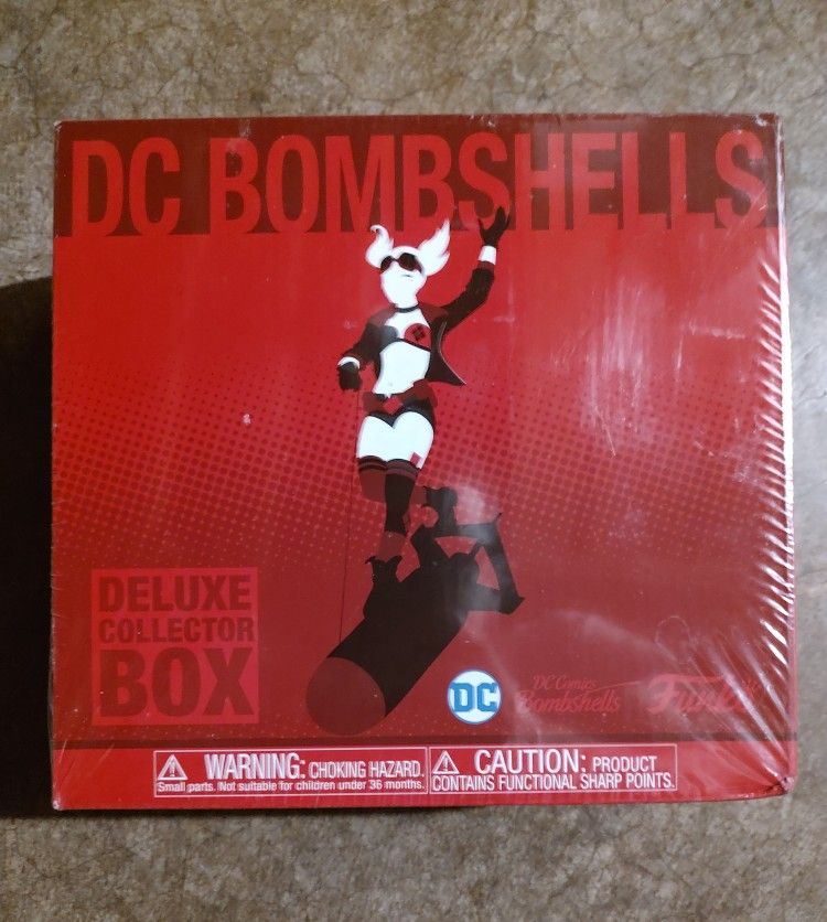 Funko DC Bombshell Collector Set NIS Board Game