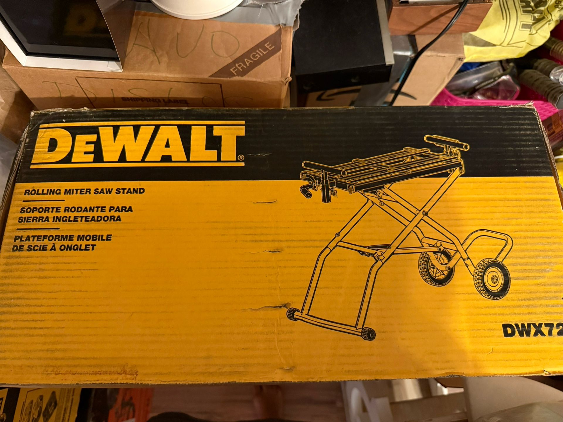 DEWALT Rolling Miter Saw Stand