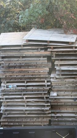 Pallets Free
