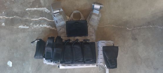 Plate Carrier And Plates