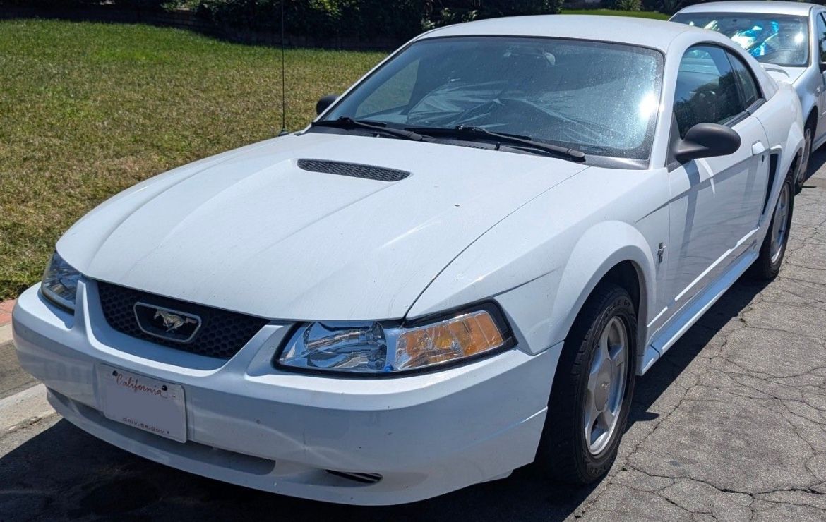 2002 Ford Mustang