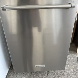 Kitchenaid stainless steel dishwasher