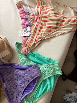 Bathing suit
