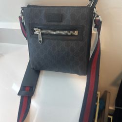 Gucci Messenger Bag