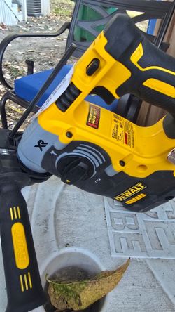 Dewalt