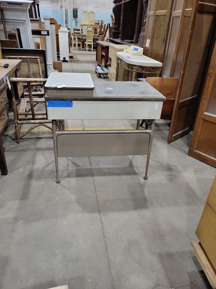 Adjustable School Typing Desk