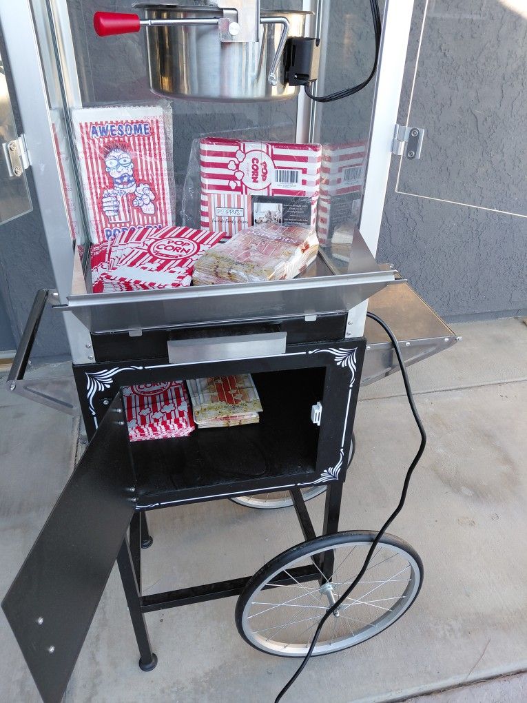 Theatre Model PoP CoRn Machine