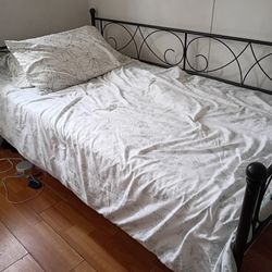 Twin Bed Pick Up In Cerritos