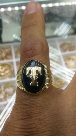 14k Gold Ring 5.3 grams