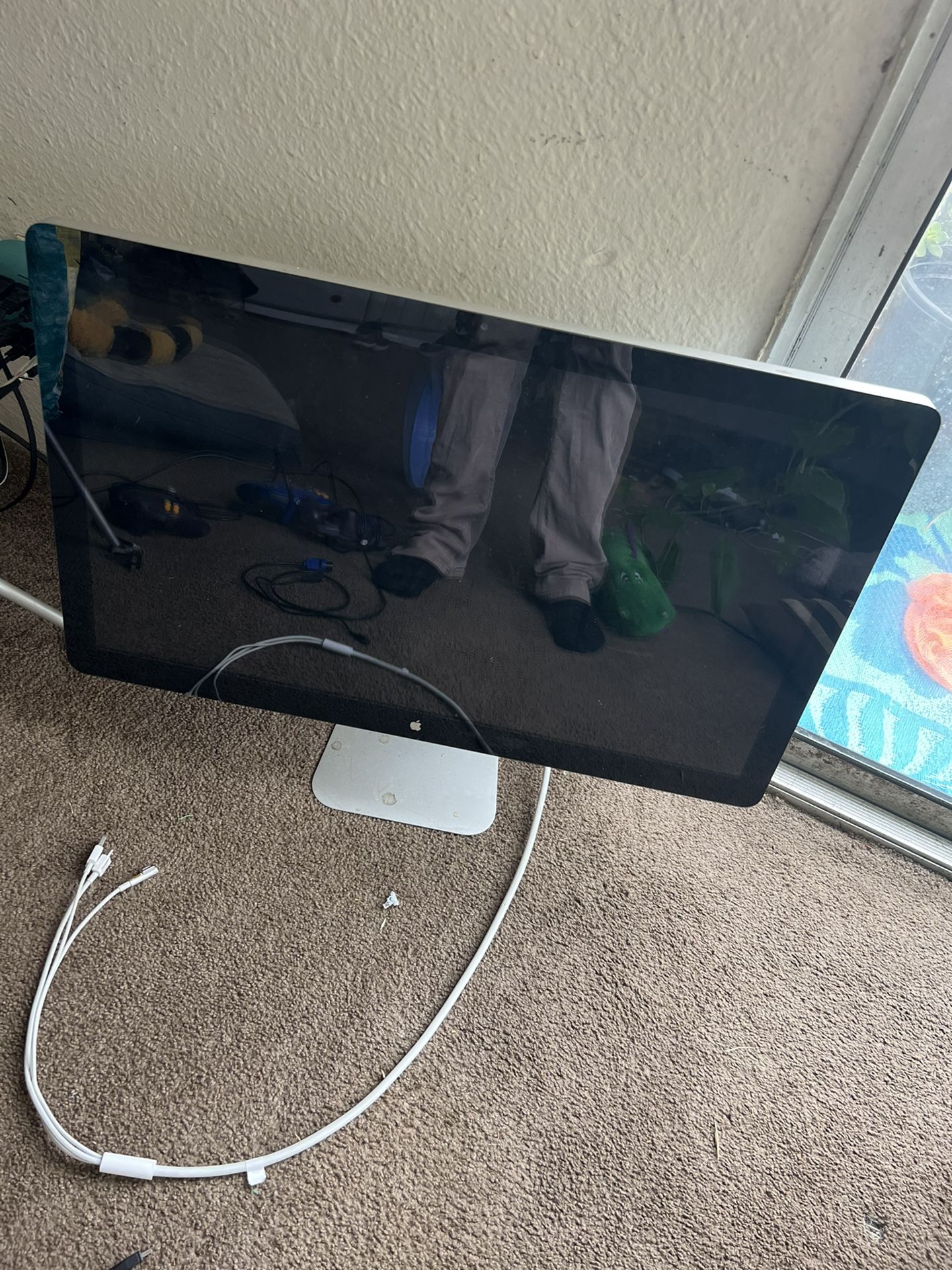 27 Inch Apple Monitor