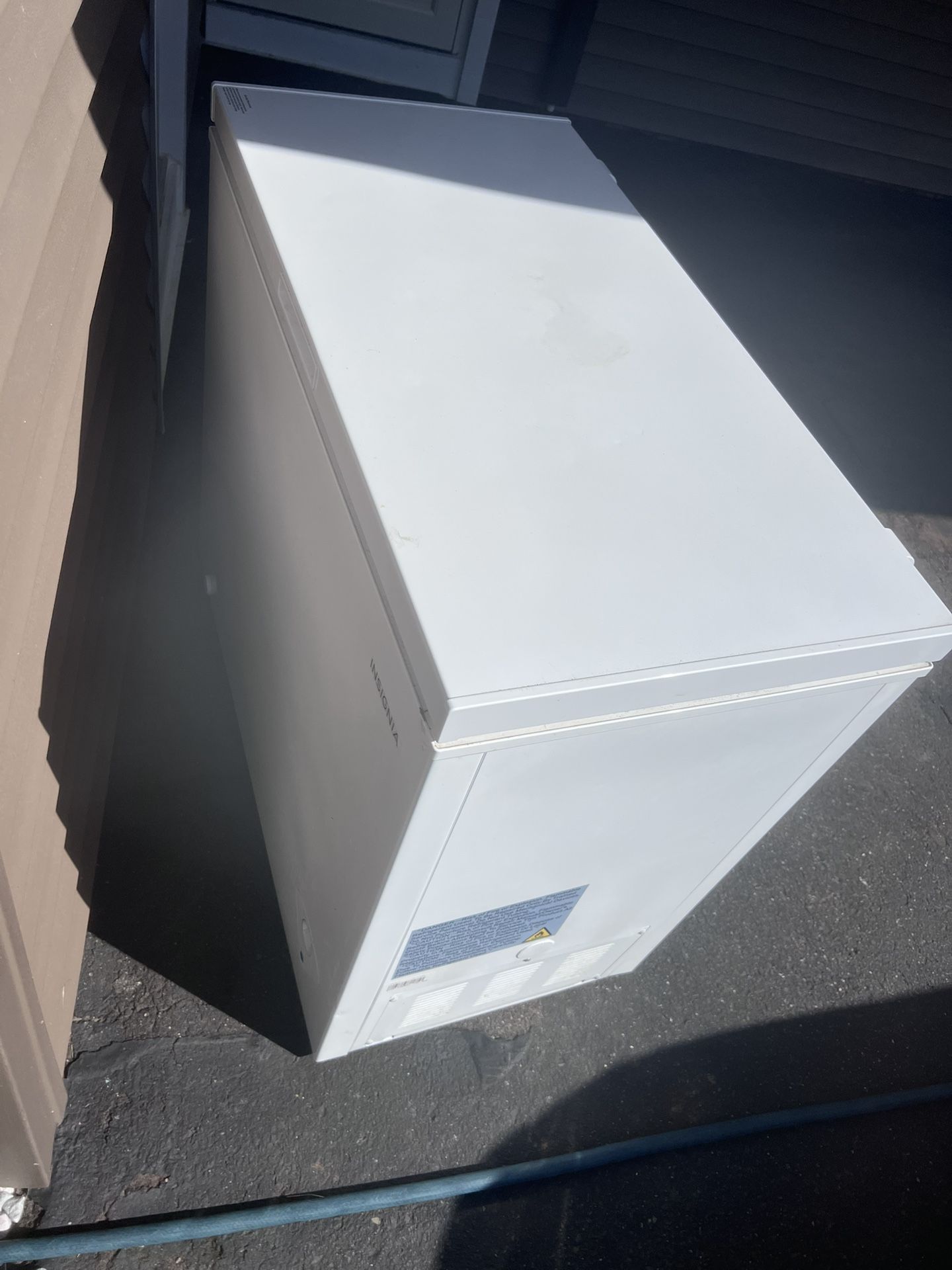 Insignia Freezer
