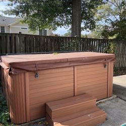 ThermoSpas Park Ave II Hot Tub – Mystic Emerald (2009)