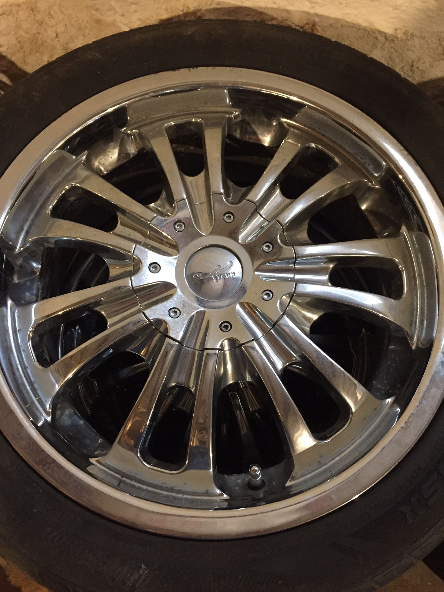 Rims 17 Decent Wear $275.00 Or Best Offert Serious Buyers Only Please