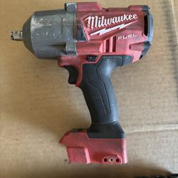 Milwaukee 2767-20 M18 FUEL High Torque 1/2” Impact + Shockwave Sockets