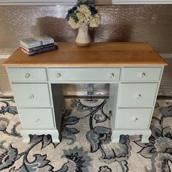 Furniture - Solid Maple Desk 